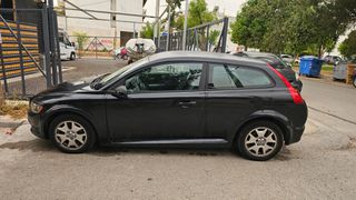 Volvo C30 2007 ΜΟΝΟ ΓΙΑ ΑΝΤΑΛΑΚΤΙΚΑ-thumb-3