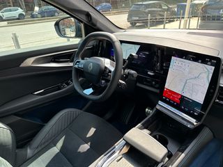 Renault Rafale 2026 Esprit Alpine Hyper Hybrid E-Tech 4x4 300hp-thumb-10