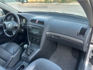 Skoda Octavia 2007 1.6 FSI ELEGANCE-thumb-14