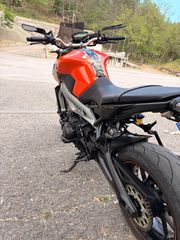 Yamaha MT-09 2014-thumb-4