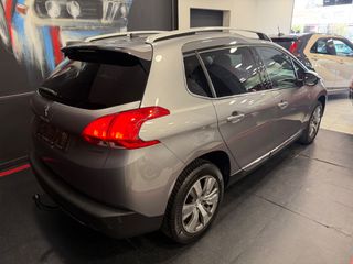 Peugeot 2008 2015 1.2 PURETECH CROSSWAY automatic-thumb-1