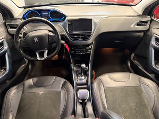 Peugeot 2008 2015 1.2 PURETECH CROSSWAY automatic-thumb-10