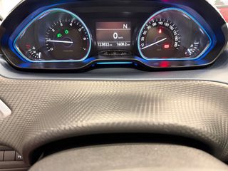 Peugeot 2008 2015 1.2 PURETECH CROSSWAY automatic-thumb-17