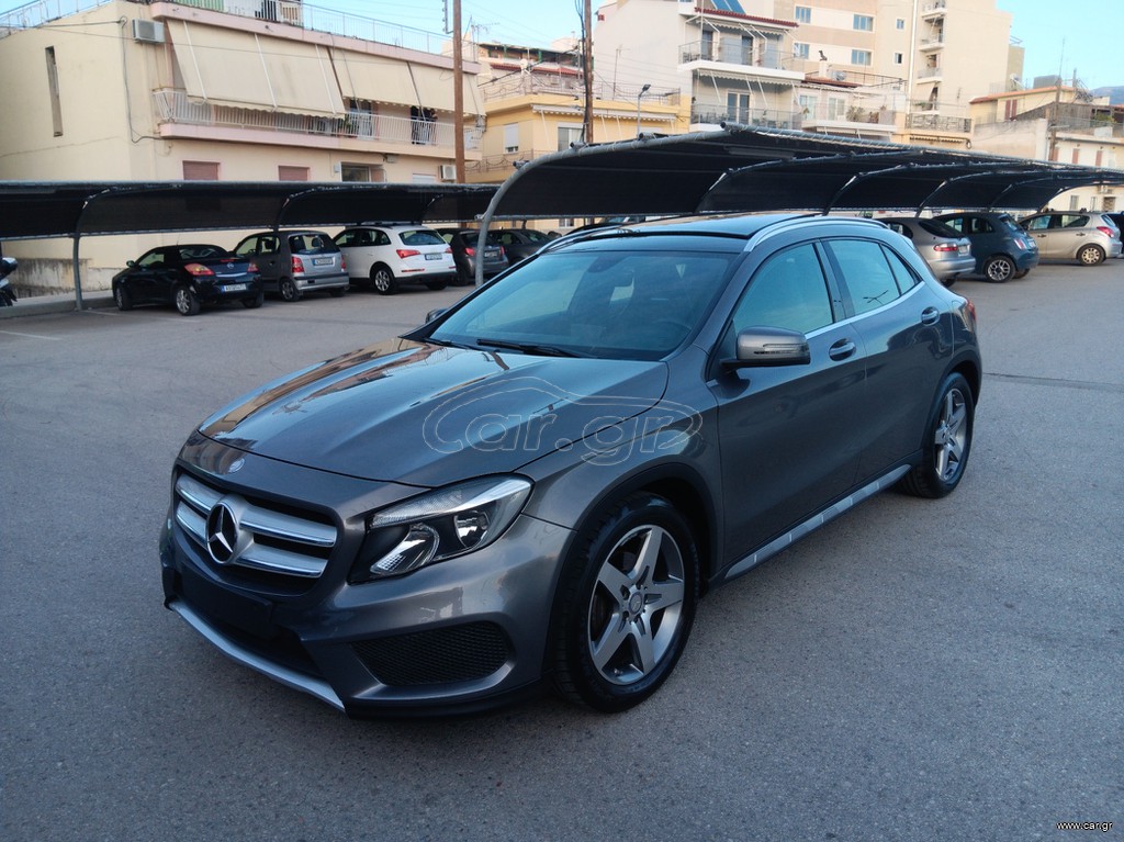 Mercedes-Benz GLA 180 2015 AMG line