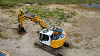 Εκσκαφέας Με Ερπύστριες Liebherr 2015 R 926 COMPACT-thumb-9