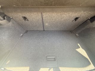 Volkswagen Polo 2018-thumb-17