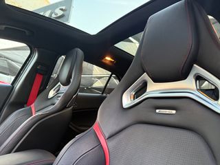 Mercedes-Benz GLA 45AMG 2018 NIGHT PACKAGE | AMG 45-thumb-9