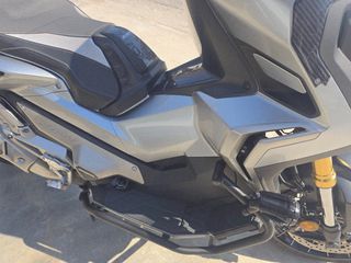 Honda X-ADV 2019 TRACTION CONTROL-thumb-9