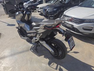 Honda X-ADV 2019 TRACTION CONTROL-thumb-16