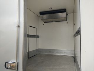 Ψυγείο Mercedes-Benz 2017 Sprinter-thumb-4