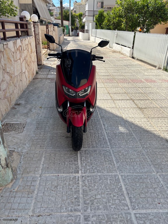 Yamaha NMAX 155 2022