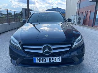Mercedes-Benz C 180 2019-thumb-5