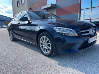 Mercedes-Benz C 180 2019-thumb-6