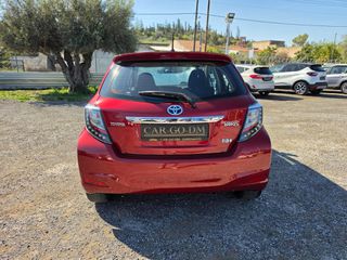 Toyota Yaris 2013 1.5 HYBRID-thumb-5