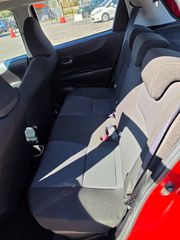 Toyota Yaris 2013 1.5 HYBRID-thumb-14