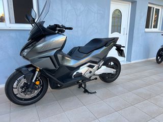 Honda Forza 750 2022