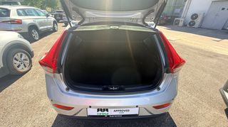 Volvo V40 2015 V40 D2-thumb-6