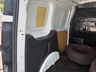 Ford Transit Connect 2018-thumb-13
