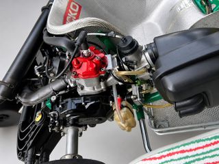 Cycle-Kart TonyKart 2016 Tonykart EVK DD2 2016-thumb-3