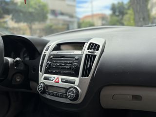Kia Ceed / cee'd 2008-thumb-8