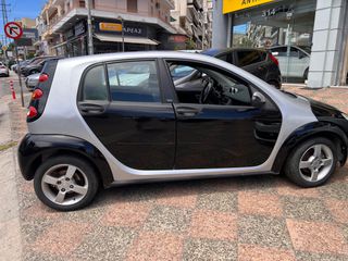 Smart ForFour 2005-thumb-12