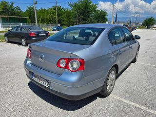 Volkswagen Passat 2006 1.6 FSI COMFORTLINE-thumb-1