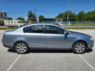 Volkswagen Passat 2006 1.6 FSI COMFORTLINE-thumb-5