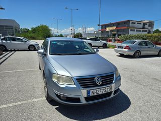 Volkswagen Passat 2006 1.6 FSI COMFORTLINE-thumb-8