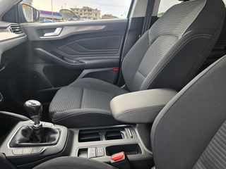 Ford Focus 2019 TITANIUM BUSINESS PANORAMA!-thumb-36