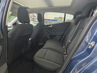 Ford Focus 2019 TITANIUM BUSINESS PANORAMA!-thumb-17