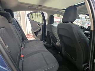 Ford Focus 2019 TITANIUM BUSINESS PANORAMA!-thumb-20