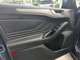 Ford Focus 2019 TITANIUM BUSINESS PANORAMA!-thumb-24