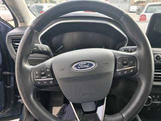 Ford Focus 2019 TITANIUM BUSINESS PANORAMA!-thumb-26