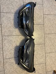 Renault Megane 4 Full LED Pure Vision Φανάρια OEM Valeo Πωλείται σετ γνήσιων εργοστασιακών Full LED / Pure Vision φαναριών για Renault Megane IV. Γνήσια Valeo / OEM