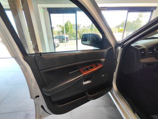 Jeep Grand Cherokee 2010 OVERLAND 3.0 DIESEL-thumb-17