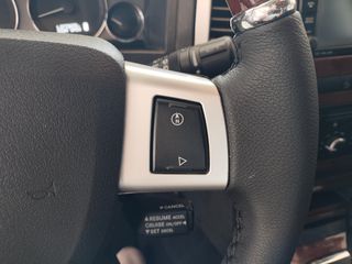 Jeep Grand Cherokee 2010 OVERLAND 3.0 DIESEL-thumb-32