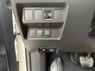 Nissan Qashqai 2018-thumb-11