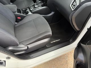 Nissan Qashqai 2018-thumb-8