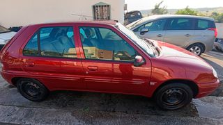 Citroen Saxo 2004 Exclusive-thumb-2