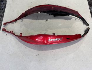 Πίσω Πλαϊνά Πλαστικά / Ουρές [Αριστερή / Δεξιά / Σετ] για Piaggio Medley 125 / 150