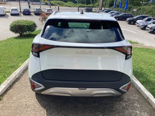 Kia Sportage 2025 1.6D 136PS 6MT 2WD TITANIUM HYBRID MY25-thumb-2