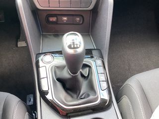 Kia Sportage 2025 1.6D 136PS 6MT 2WD TITANIUM HYBRID MY25-thumb-11