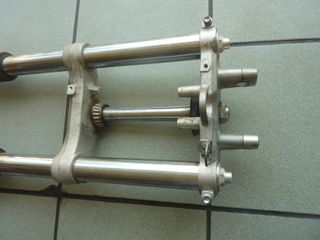ΠΗΡΟΥΝΙ ΕΜΠΡΟΣ ΠΛΗΡΕΣ DL 650 V-STROM 2004--2006 ΑΡΙΣΤΗ ΚΑΤΑΣΤΑΣΗ-thumb-1