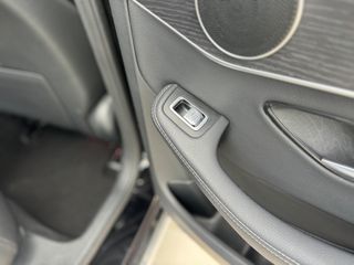 Mercedes-Benz C 300 2020 C300de plug in / AUTO ΛΑΖΑΡΙΔΗΣ-thumb-48
