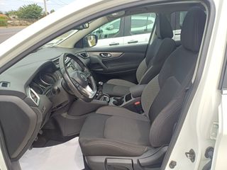 Nissan Qashqai 2018-thumb-16