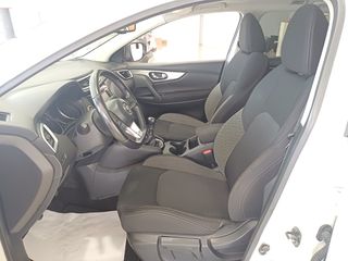 Nissan Qashqai 2018-thumb-47