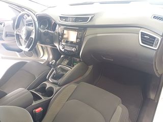Nissan Qashqai 2018-thumb-53