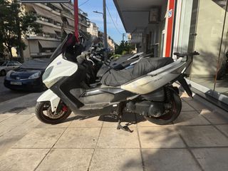 Kymco Xciting 300 R 2010-thumb-1