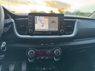 Kia Stonic 2018 1.6CRDI Premium Edition Camera/Led/Clima Full Extra-thumb-43