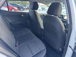 Kia Stonic 2018 1.6CRDI Premium Edition Camera/Led/Clima Full Extra-thumb-29